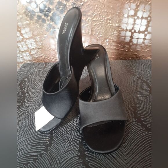 Zara Nwt Black Open-Toe Wedge Heels - Picture 13 of 14